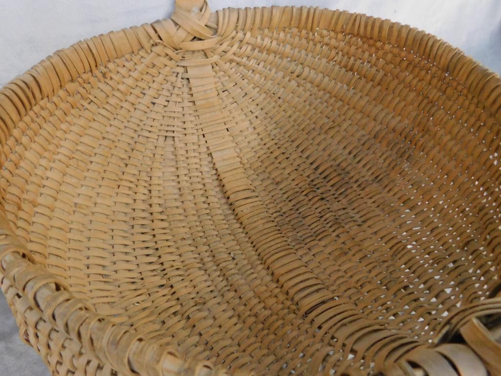 Pair of Vintage Handled Buttocks / Bottom Baskets - 11.5" x 12" x 12" and 16" x 16" x 16" - 7