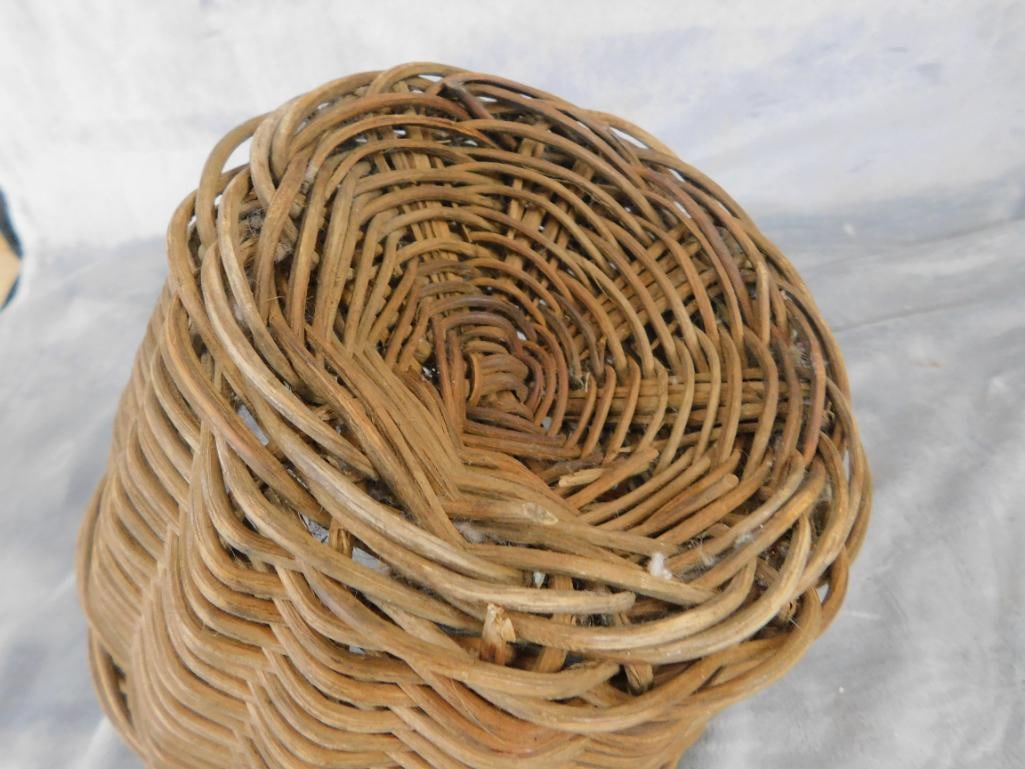 Group of 3 Vintage Handled Baskets - 1.5" x 25.5" x 19.5" and 13" x 13" x 14" - 11