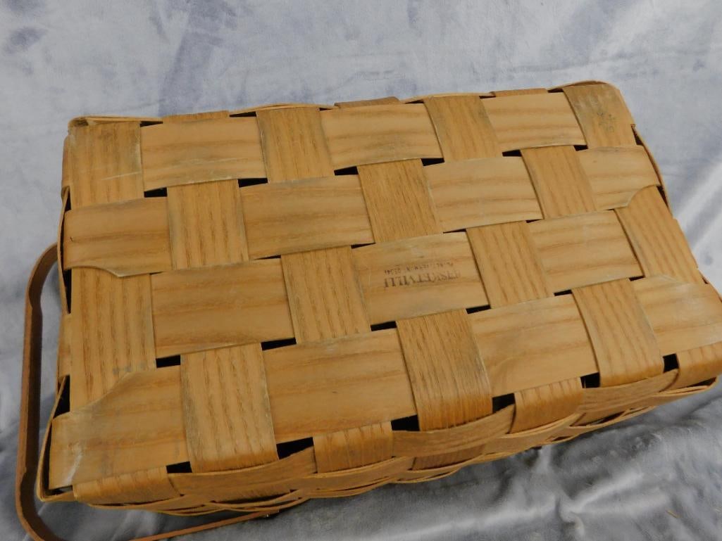 Vintage Double Handled Picnic Basket - 9.5" x 19" x 12" - 10