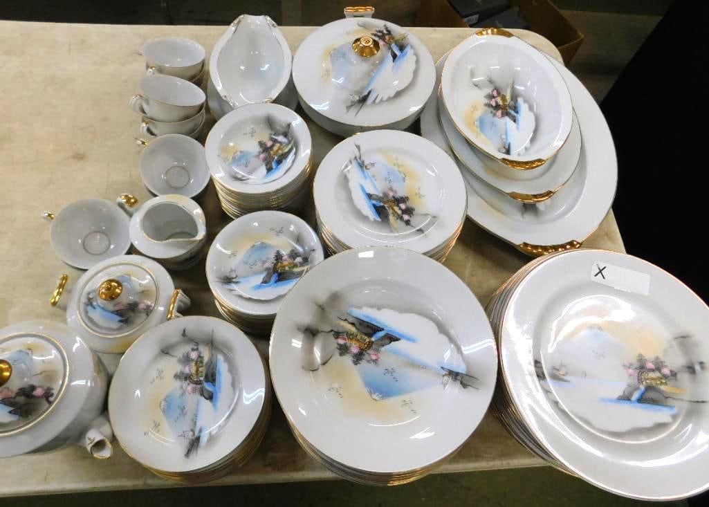 87 Piece Kutani China Set - Japan - Mt Fuji: See Photos For Condition and Details