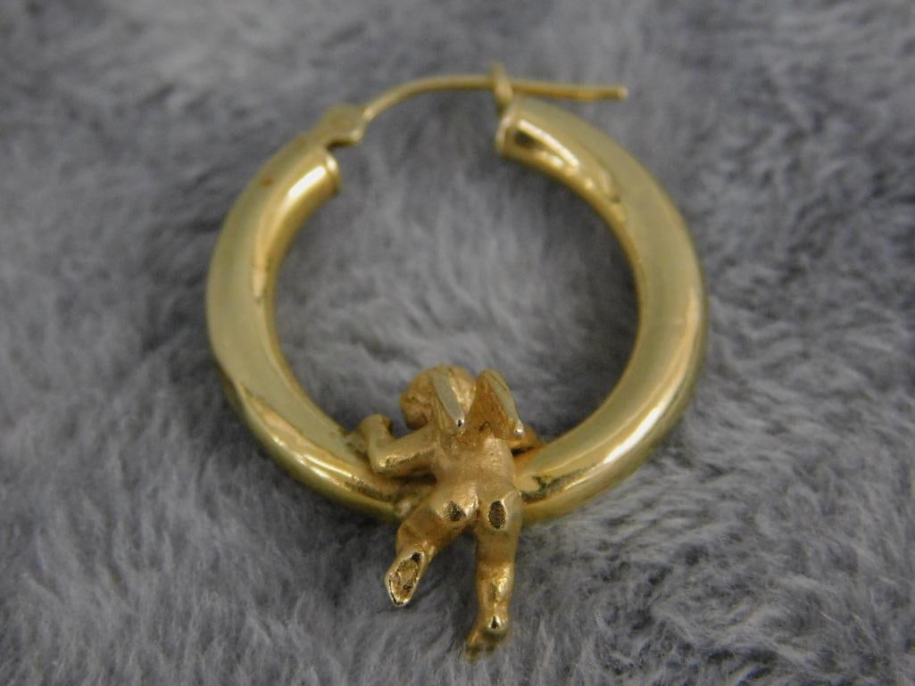 14K Yellow Gold - Pierced Earrings - Cherub Hoop - 3.58 Grams - 2