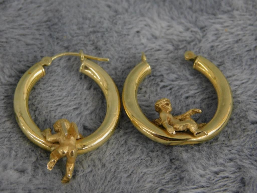14K Yellow Gold - Pierced Earrings - Cherub Hoop - 3.58 Grams - 7