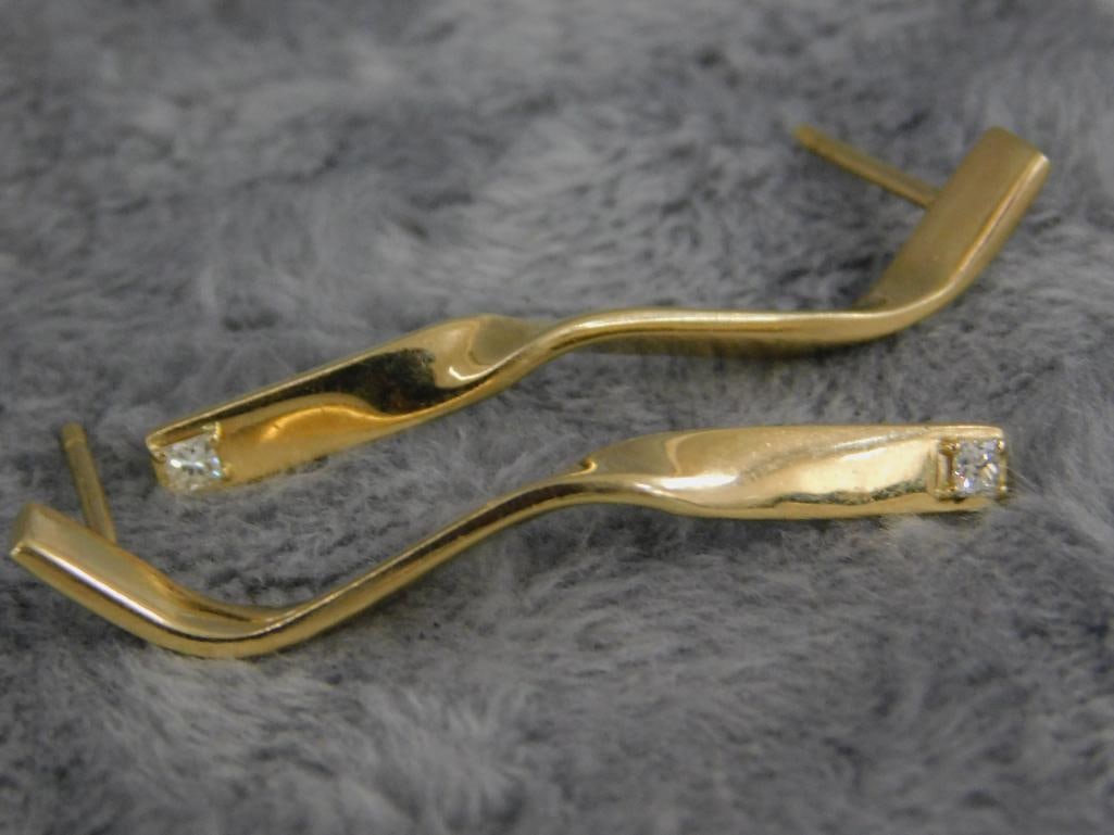 14K Yellow Gold - Pierced Earrings - No Ear Nuts - Diamond - 4.74 Grams TW - 5