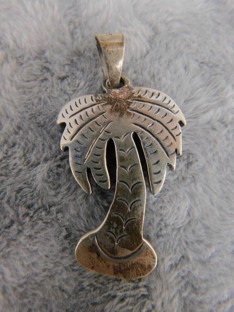 Sterling Silver - Pair of Palmetto Tree pendants - 19.84 Grams - 2