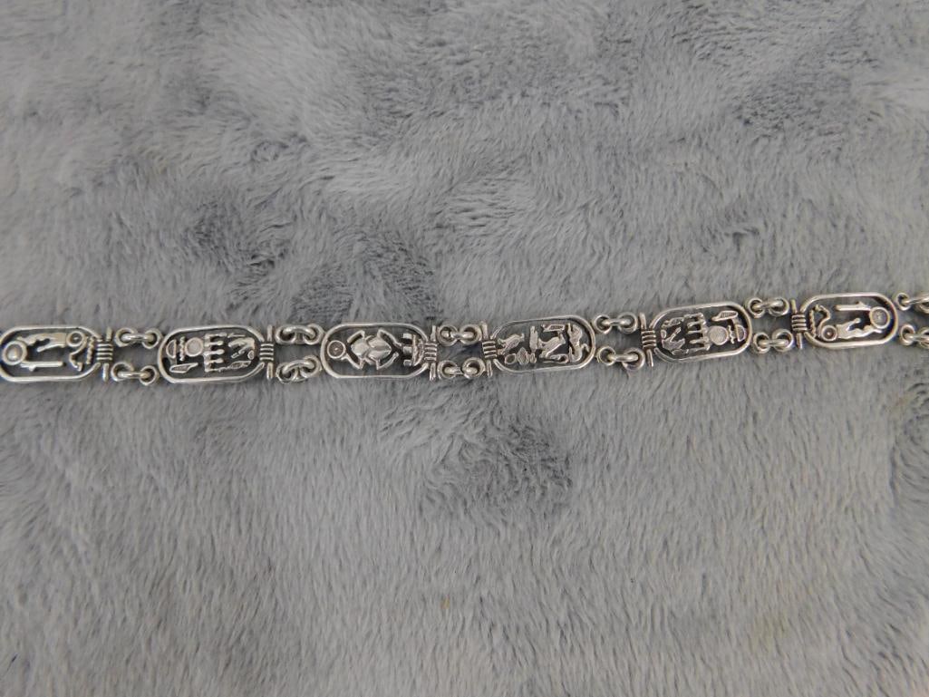 Sterling Silver - 8" Bracelet - 11.76 Grams - 10