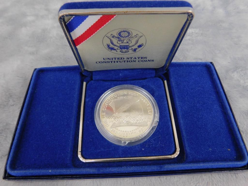 900 Silver - "United States Constitution" Coin / Medallion - 26.96 Grams - 11