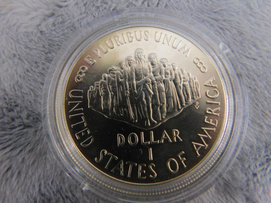 900 Silver - "United States Constitution" Coin / Medallion - 26.96 Grams - 4