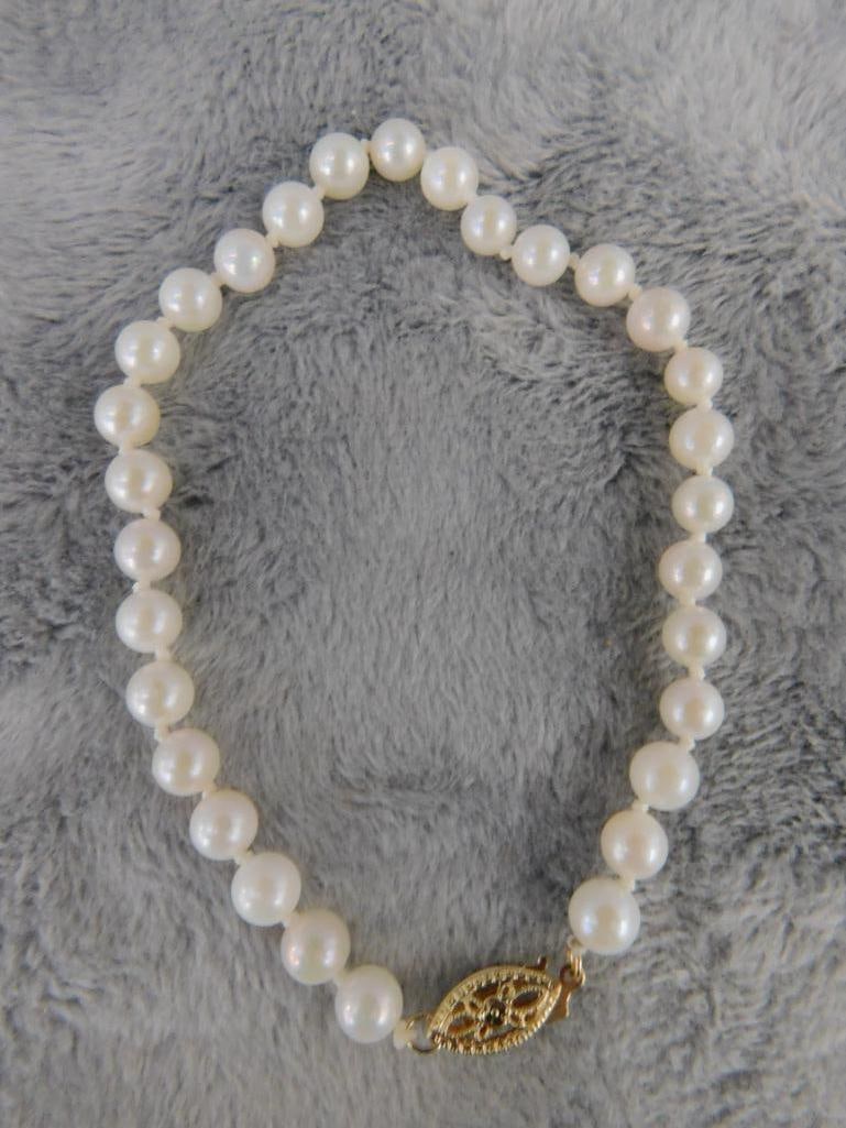 14K Yellow Gold Clasp - 8" Pearl Necklace - 7