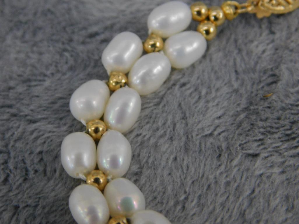 14K Yellow Gold Clasp and Beads - 7.25" Natural Pearl Bracelet - 9.0 Grams TW - 3