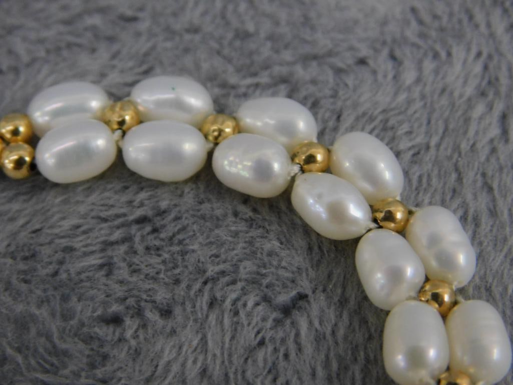 14K Yellow Gold Clasp and Beads - 7.25" Natural Pearl Bracelet - 9.0 Grams TW - 6