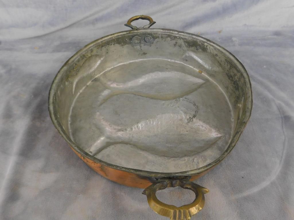 Vintage Copper Mold - Fish - Handled - 4" x 18" x 13" - 6