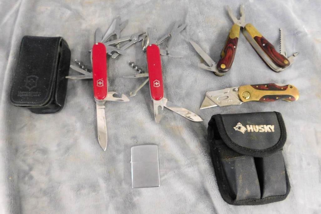 Pair of Victorinox Pocket Knives - Husky Pocket Knife - Zippo Lighter: See Photos For Condition and Details