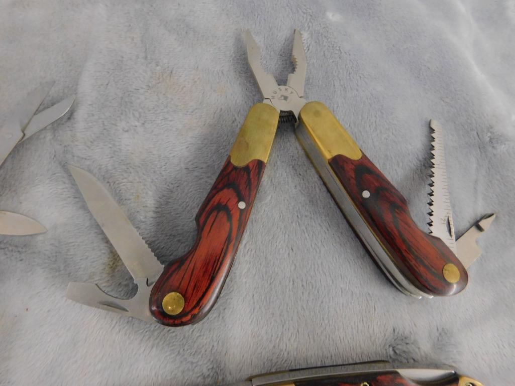 Pair of Victorinox Pocket Knives - Husky Pocket Knife - Zippo Lighter - 5