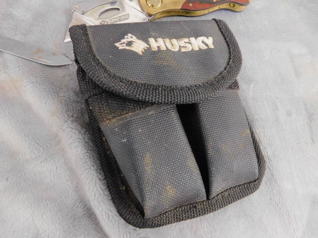 Pair of Victorinox Pocket Knives - Husky Pocket Knife - Zippo Lighter - 7