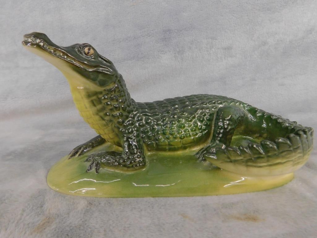 Lomonosove Porcelain Factory - Russia - Porcelain Alligator - 4.25" x 8" x 4.25" - 10