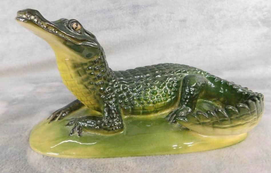 Lomonosove Porcelain Factory - Russia - Porcelain Alligator - 4.25" x 8" x 4.25": See Photos For Condition and Details