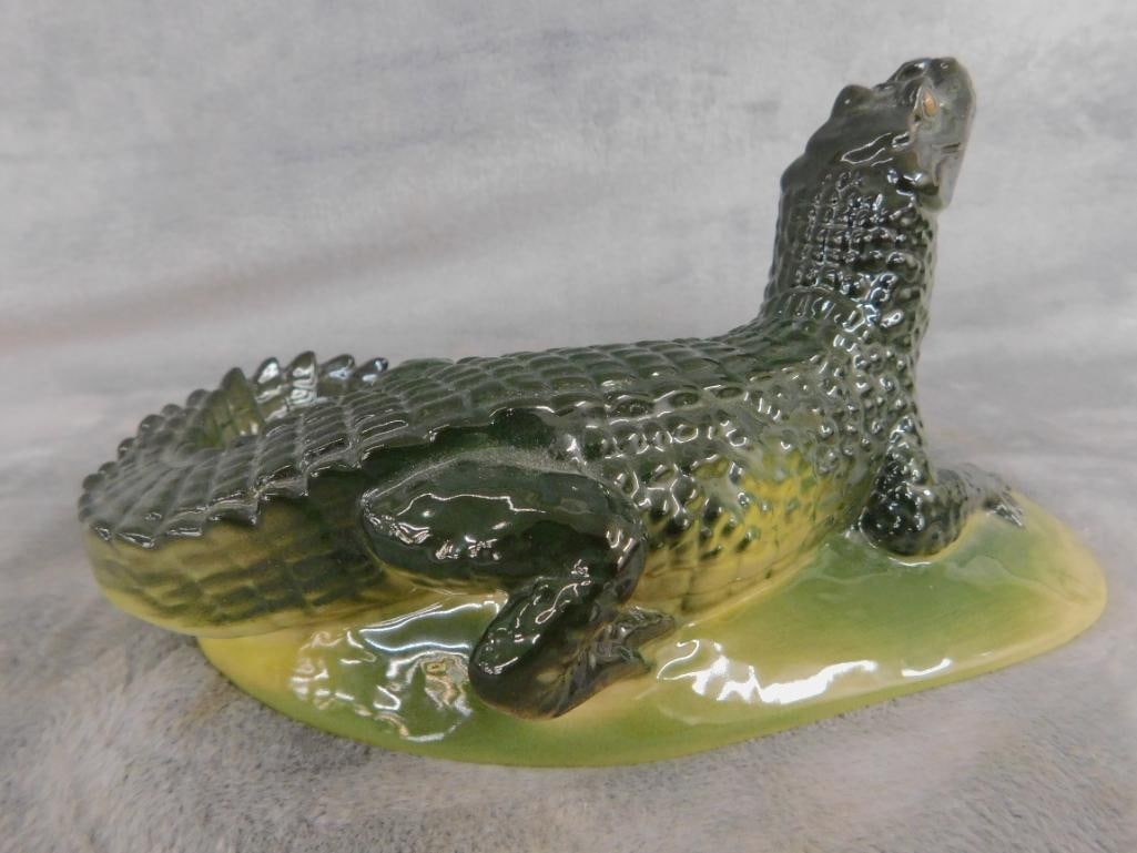 Lomonosove Porcelain Factory - Russia - Porcelain Alligator - 4.25" x 8" x 4.25" - 5