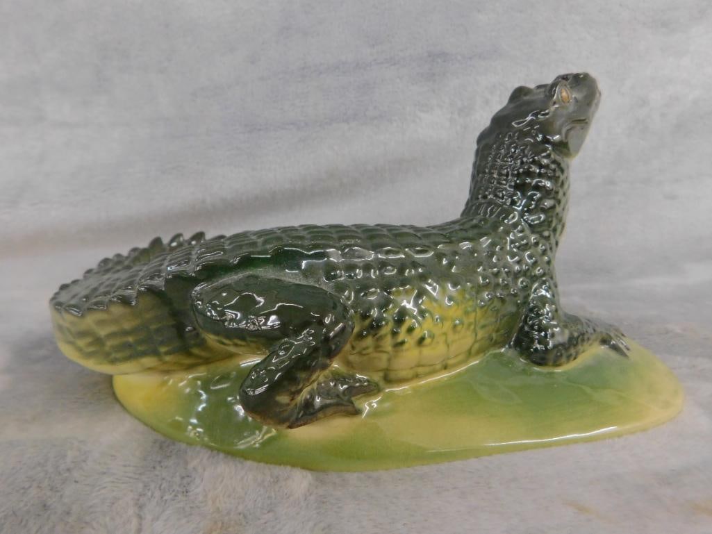 Lomonosove Porcelain Factory - Russia - Porcelain Alligator - 4.25" x 8" x 4.25" - 8
