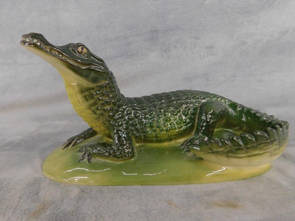 Lomonosove Porcelain Factory - Russia - Porcelain Alligator - 4.25" x 8" x 4.25" - 9