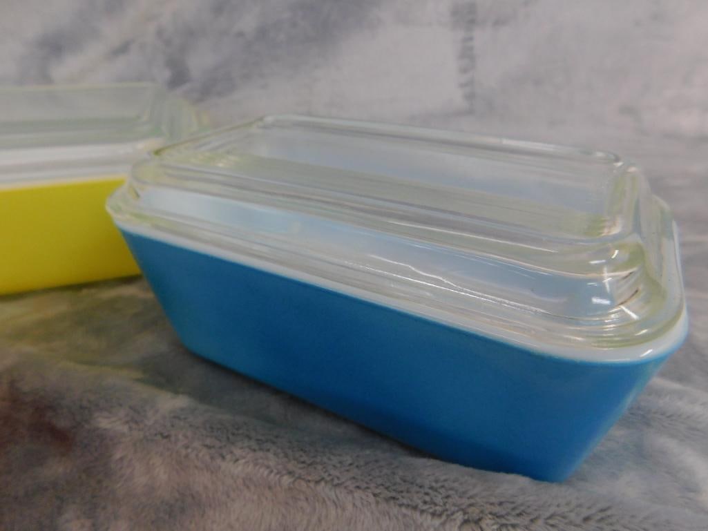 Pyrex - 4 Piece Refrigerator Dishes with Lids - 1 Large - 1 Medium - 2 Small - 3
