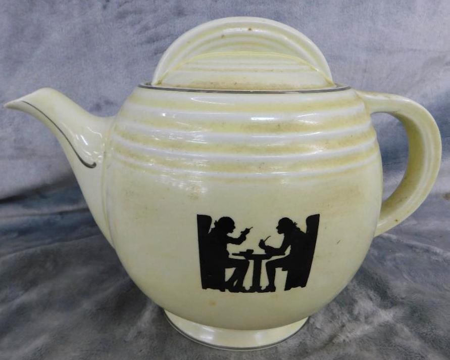 Hall Pottery Silhouette lidded Teapot - 8" x 11" x 6.5": See Photos For Condition and Details