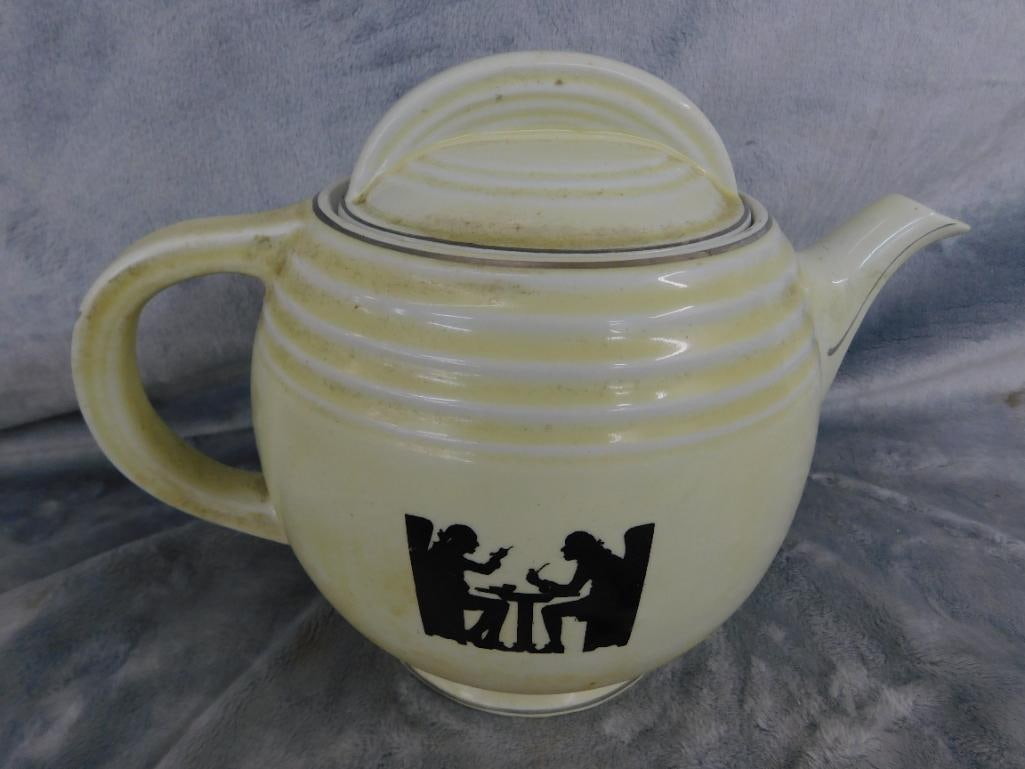 Hall Pottery Silhouette lidded Teapot - 8" x 11" x 6.5" - 6
