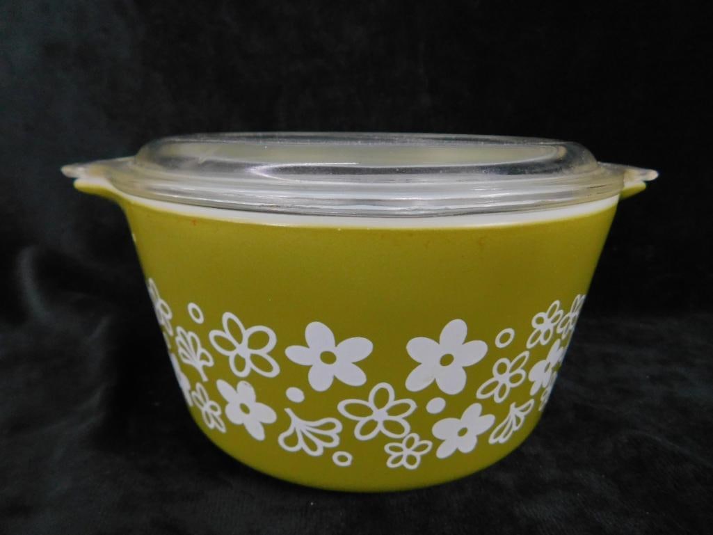 Pyrex Lidded Casserole - Spring Blossom Pattern - 3.75" x 8" x 6.25" - Chip In Lid - 10