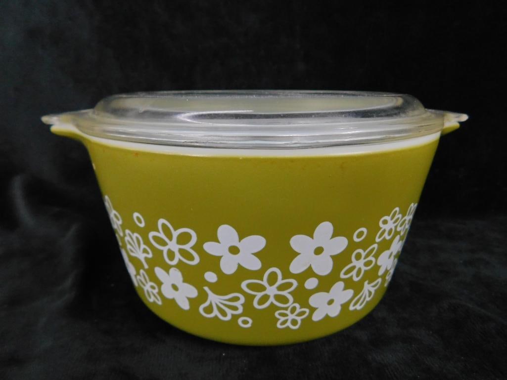 Pyrex Lidded Casserole - Spring Blossom Pattern - 3.75" x 8" x 6.25" - Chip In Lid - 11