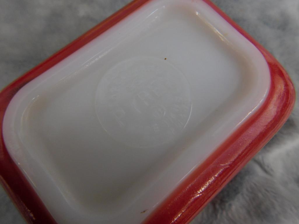 Pyrex - 4 Piece Refrigerator Dishes with Lids - 1 Large - 1 Medium - 2 Small - 9