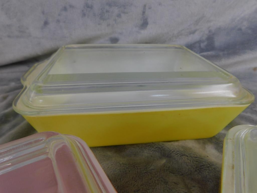 Pyrex - Piece Refrigerator Dishes with Lids - 1 Large - 2 Small - 2