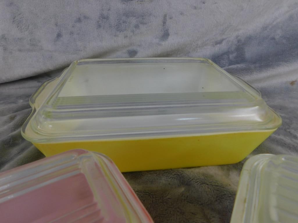 Pyrex - Piece Refrigerator Dishes with Lids - 1 Large - 2 Small - 8