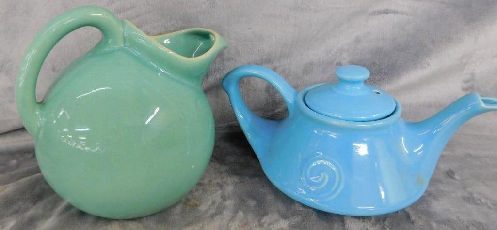 USA Pottery Water Pitcher 8.5" x 8.5" x 7" - Teapot 5.5" x 10.5" x 7.5" Lid Has Crack: See Photos For Condition and Details