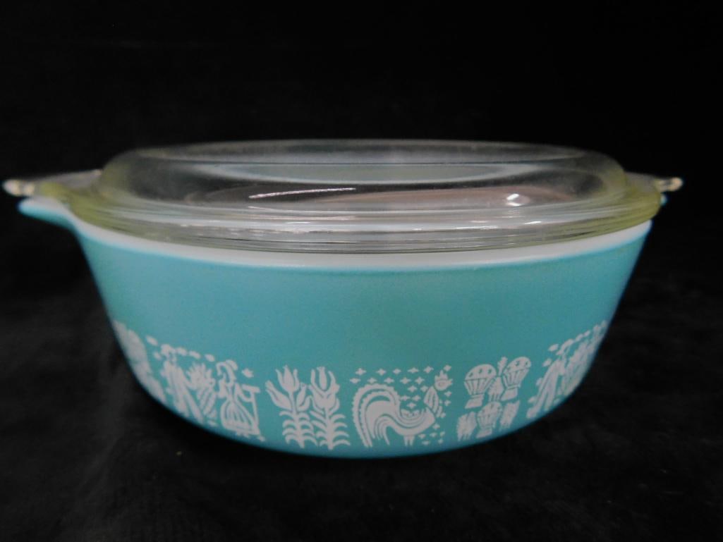 Set of 3 Pyrex Lidded Casserole Dishes - Butterprint Pattern - 4.5" x 11" x 9" - 4" x 8' x 6.25" - 10