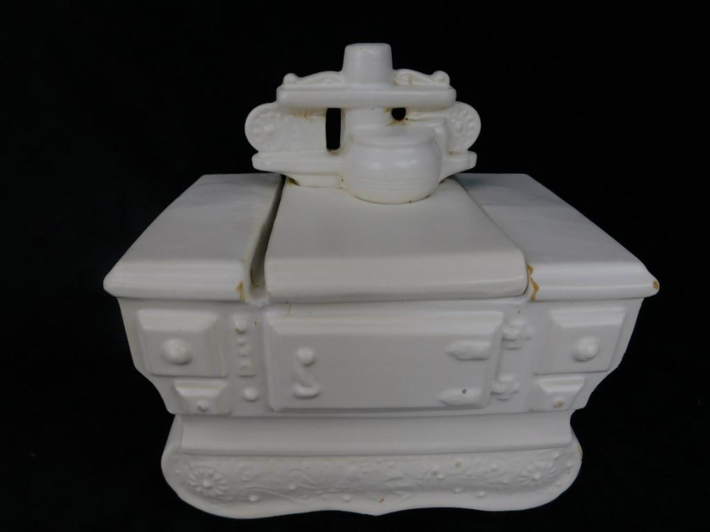 McCoy Cookie Jar - Stove - 9.5" x 9" x 5.5" - 10