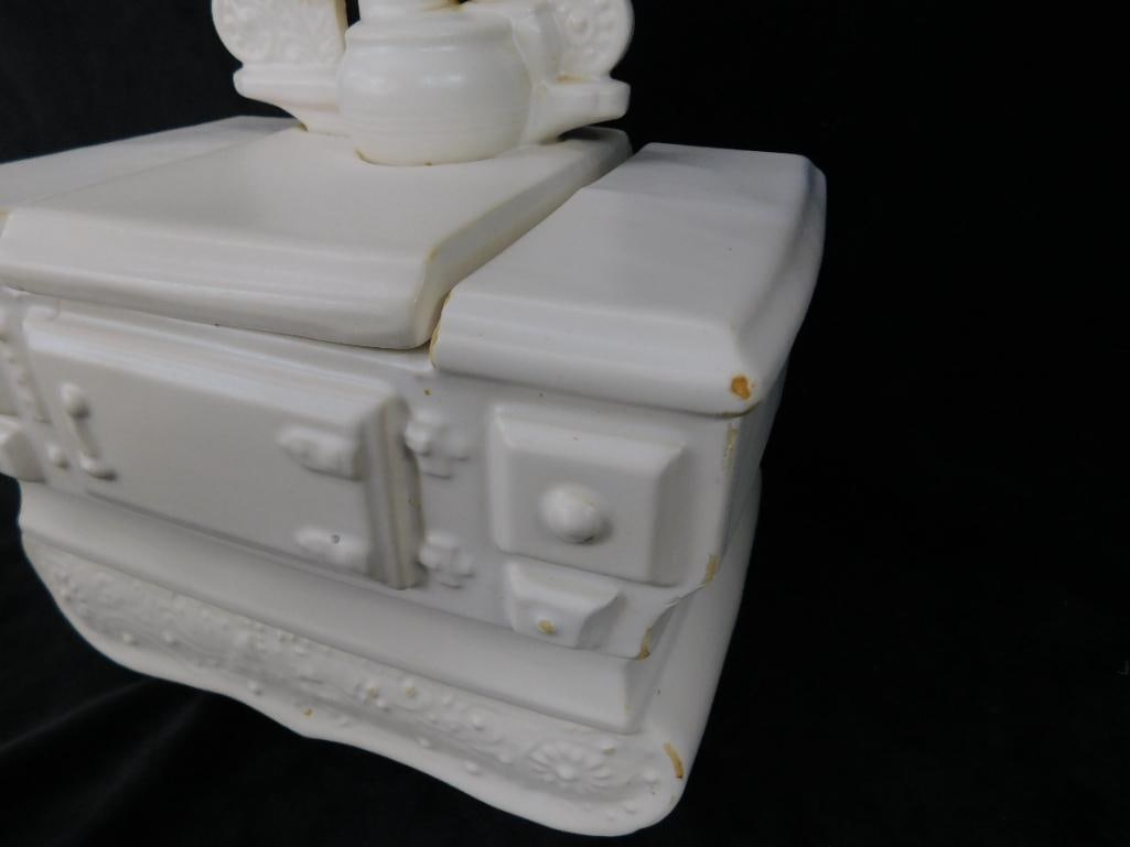 McCoy Cookie Jar - Stove - 9.5" x 9" x 5.5" - 4