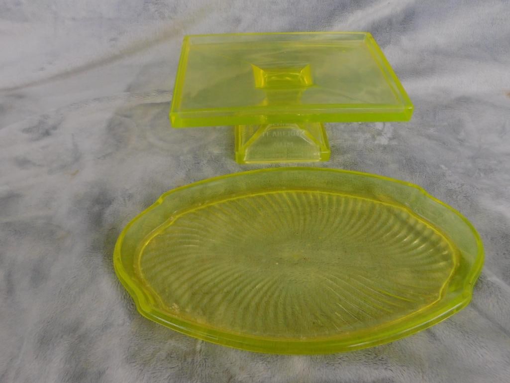 Yellow Uranium Glass - Rectangular Clarks Teaberry Gum Pedestal - Oval Tray - 11