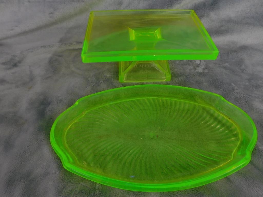 Yellow Uranium Glass - Rectangular Clarks Teaberry Gum Pedestal - Oval Tray - 13