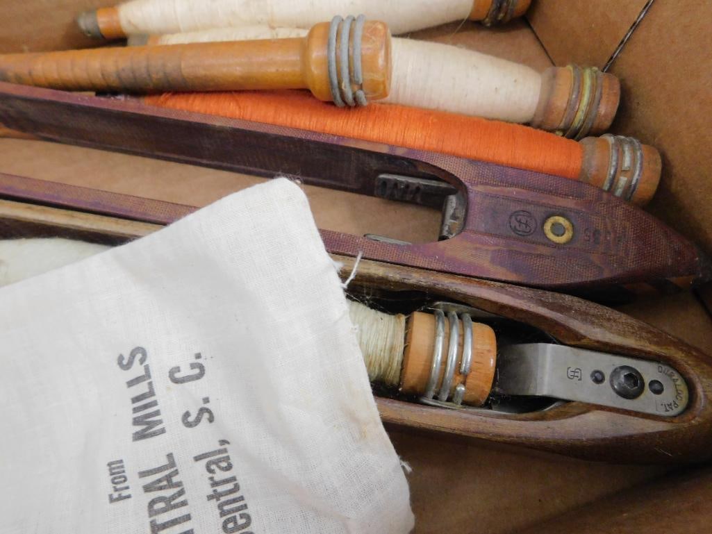 Vintage Spools and Loom Shuttles - 5