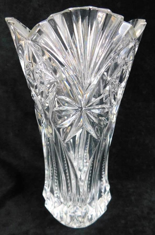 Durand Lead Crystal Vase - 12" x 6" (1 of 9)