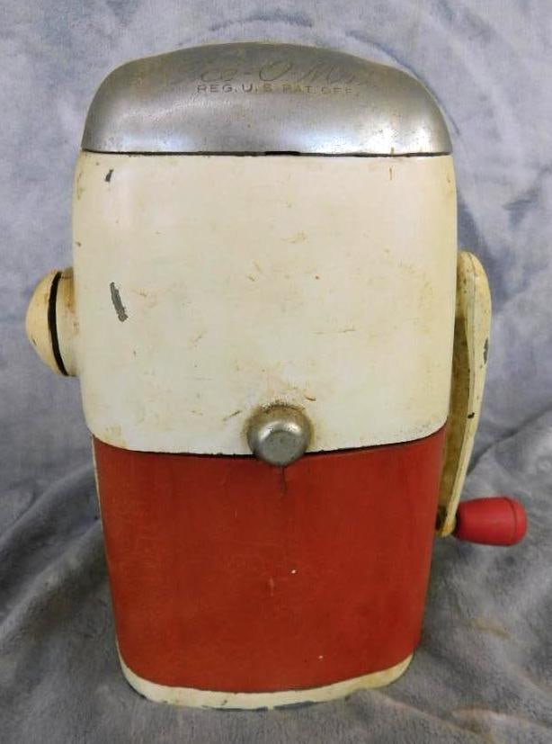 Vintage Ice-O-Mat Crank Ice Crusher - 9" x 8" x 4.5": See Photos For Condition and Details