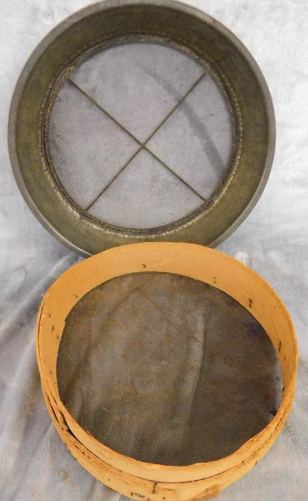 Pair of Sieves / Strainers - 1 Wood Sides - 1 Metal Sides - 12.25" and 9.5" in Diameter: See Photos For Condition and Details