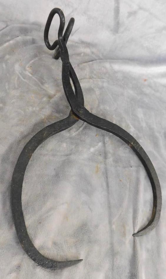 Vintage Metal Ice Tongs - 20" x 12" x 5.5": See Photos For Condition and Details