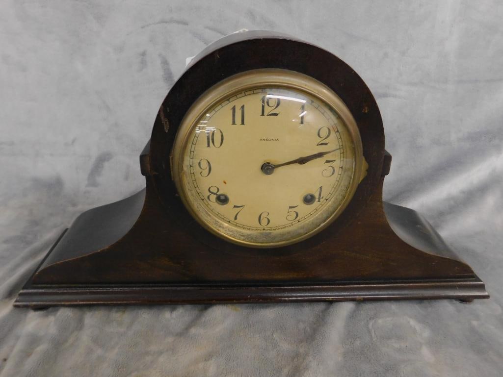 Ansonia Clock Co. - 8 Day Mantle Clock - Key and Pendulum - 9.5" x 18" x 4" - 10