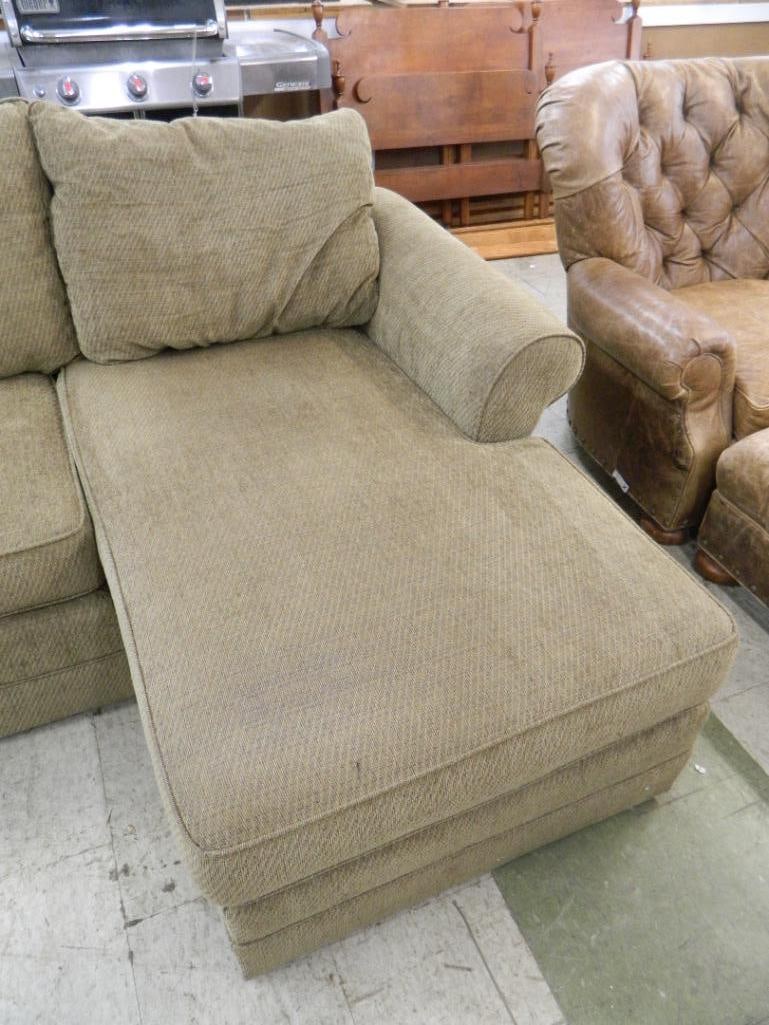 Hickory Hill 5 Piece Sectional Couch with Chase - 32" x 142" and 32" x 96" - Depth is 38" - 2