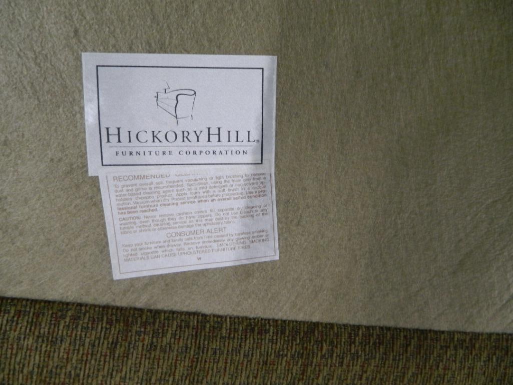 Hickory Hill 5 Piece Sectional Couch with Chase - 32" x 142" and 32" x 96" - Depth is 38" - 6