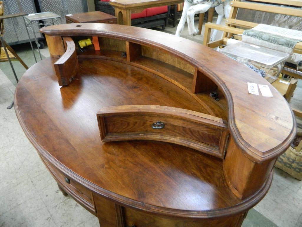 Oval Desk - 3 Drawers and 2 Doors - 36.5" x 47" x 28" - 3
