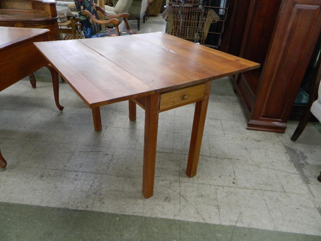 Drop Leaf Table - 2 Drawers - 30.5" x 42" x 42" - 2