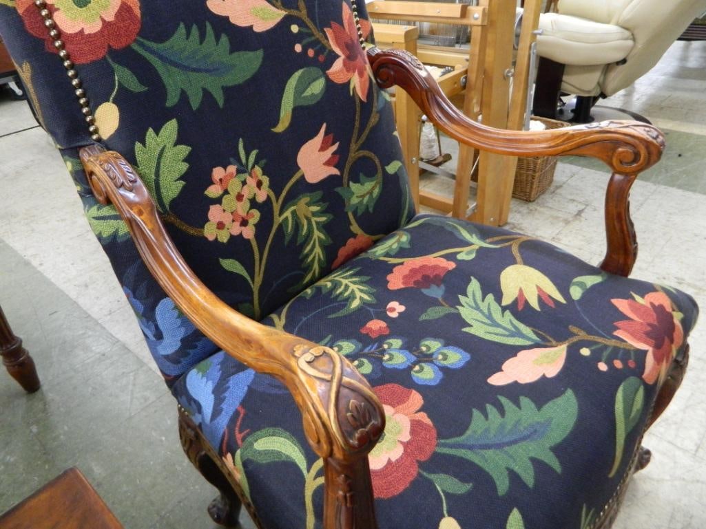 Upholstered Arm Chair - 46.5" x 28" x 27" - 4