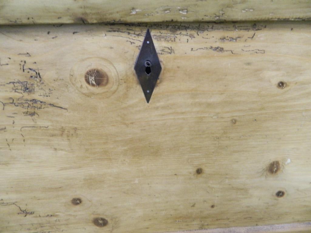 Dove Tailed Chest with Glove Box - 20.5" x 48" x 23.5" - 4