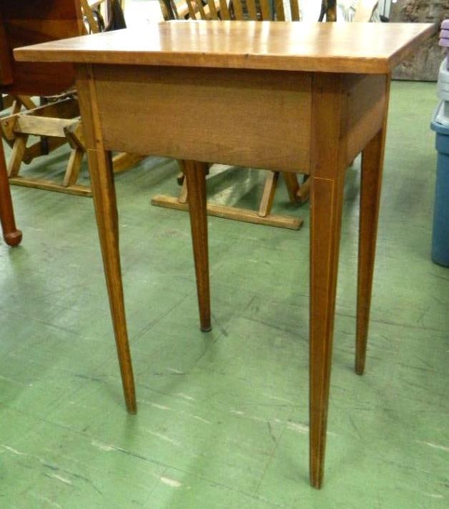 Shaker 1 Drawer Night Stand - 26" x 19" x 16": See Photos For Condition and Details